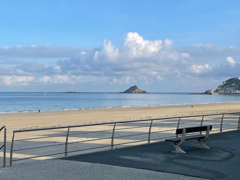 Grande Maison Neuve A 100 M De La Plage Pleneuf-Val-Andre Exteriér fotografie